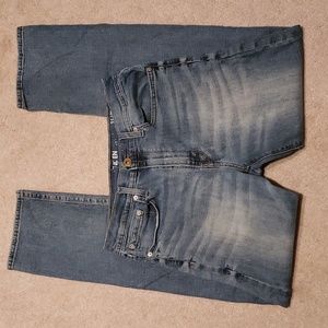 Denizen Jeans by Levi's Slim Straight Fit